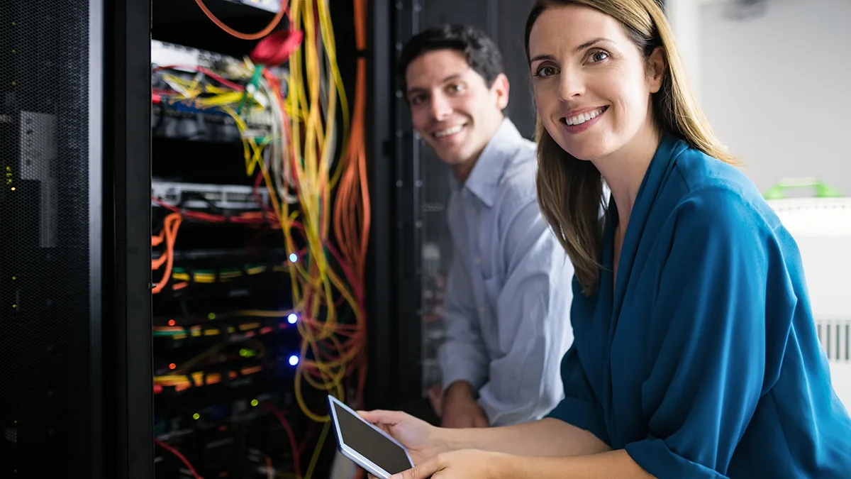 What Is a Fully Managed IT Solution - Choosing the Right Managed IT Service Provider What Is a Fully Managed IT Solution - Choosing the Right Managed IT Service Provider